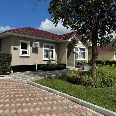 Silverest Sanctuary: Home Away From Home Лусака Екстер'єр фото