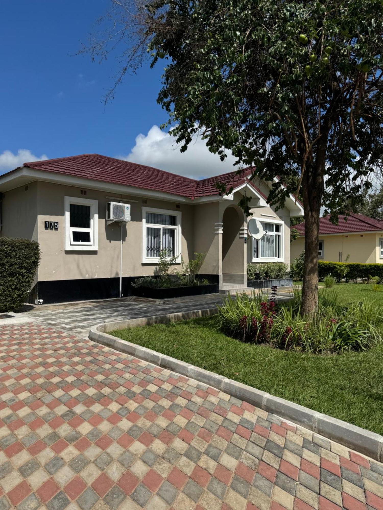 Silverest Sanctuary: Home Away From Home Лусака Екстер'єр фото